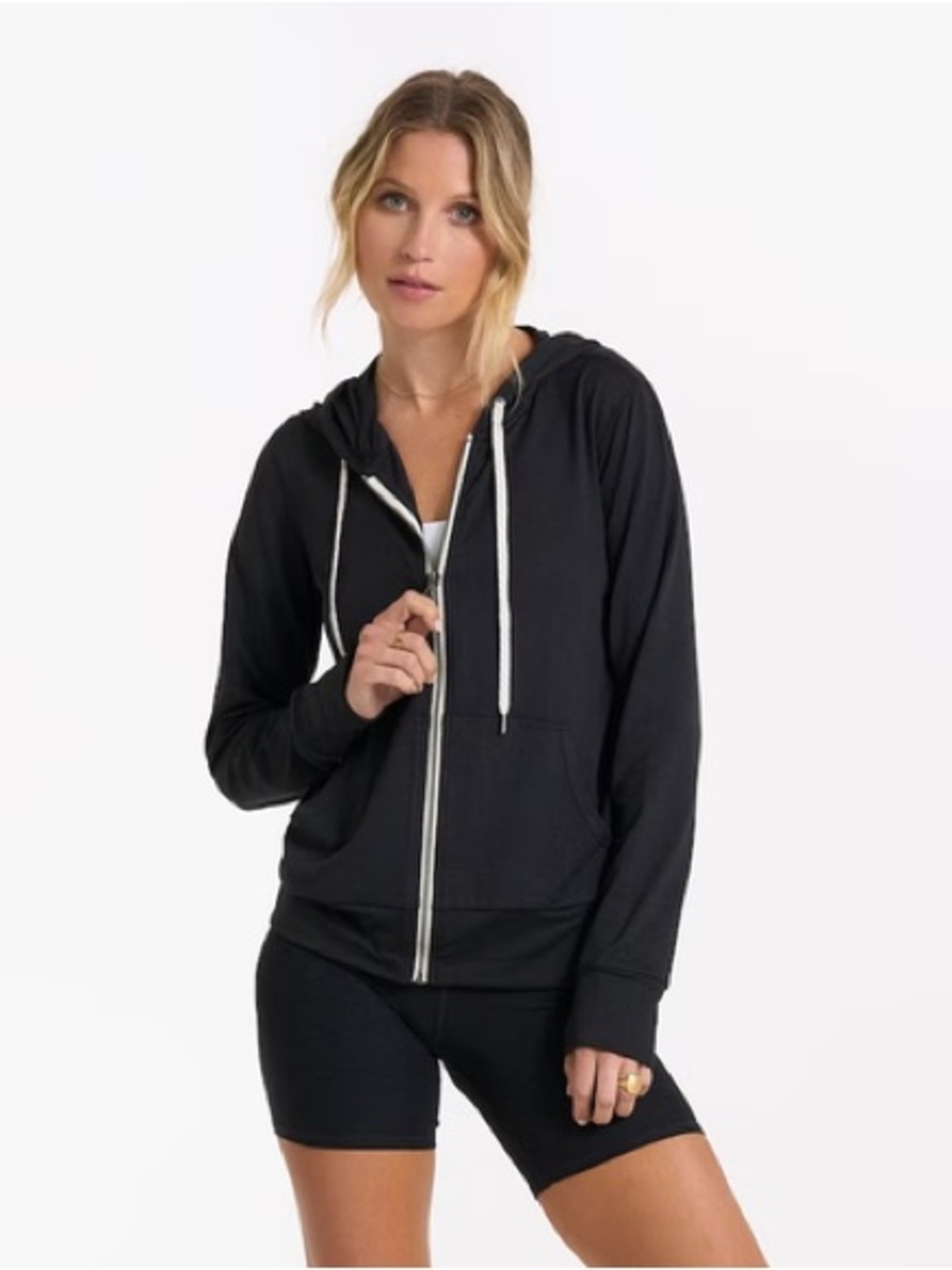 NWOT Vuori Women’s Halo Performance Hoodie 2.0 with Drawstring Small